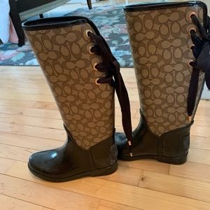 Coach winter boots